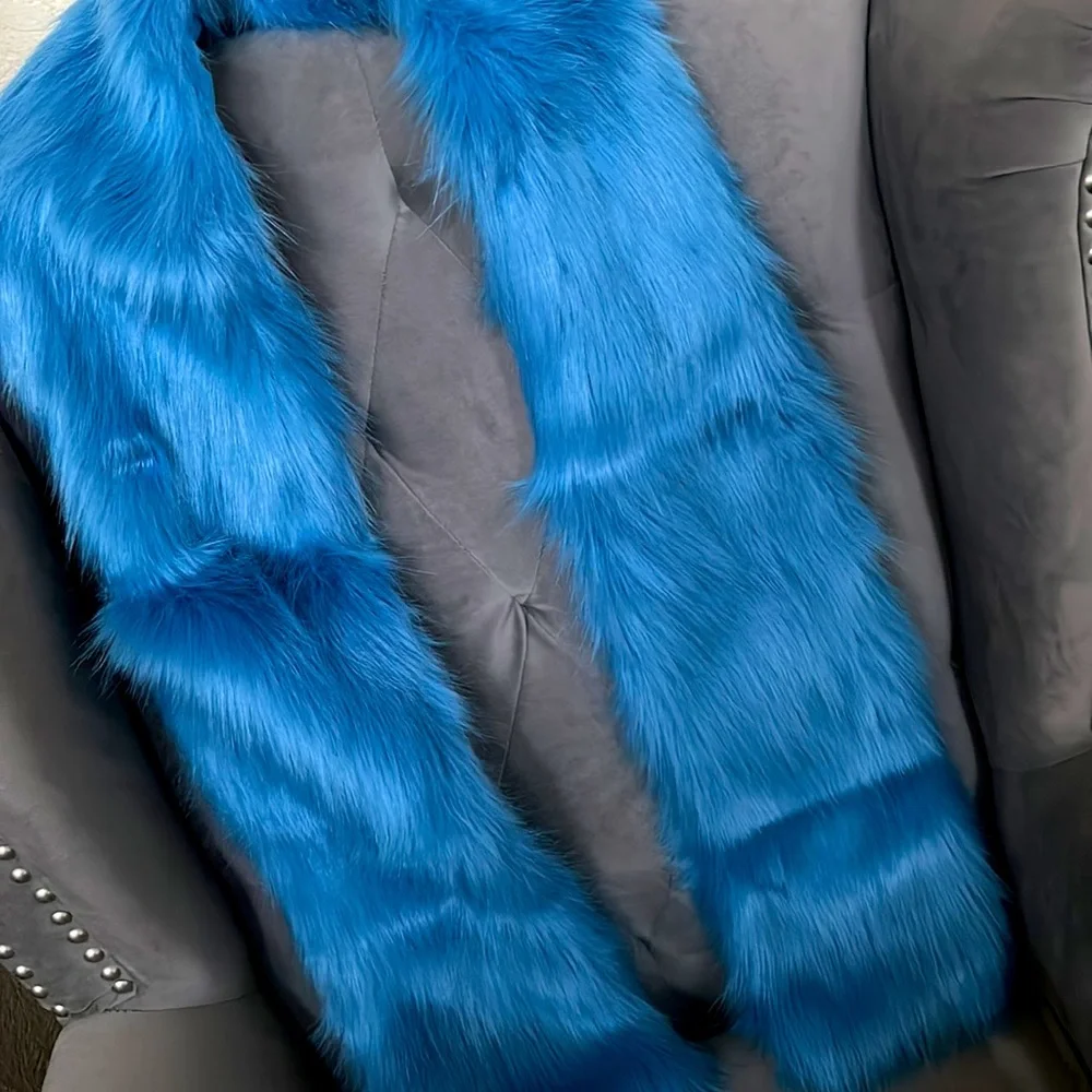 Oversized bright blue faux fur scarf with silk like lining